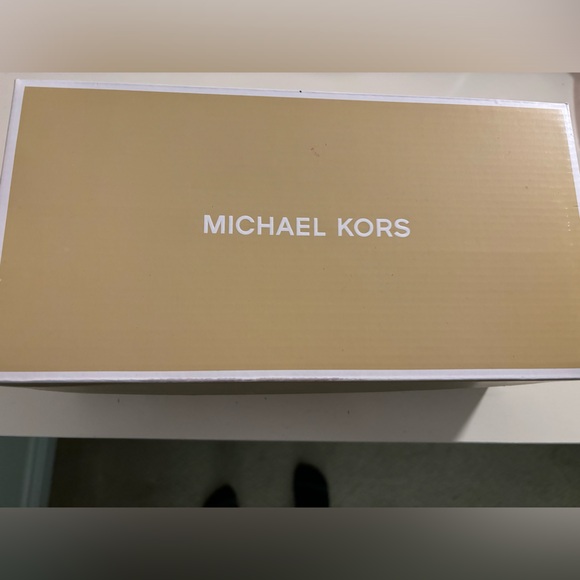 Micheal kors jelly sandals - Picture 5 of 7